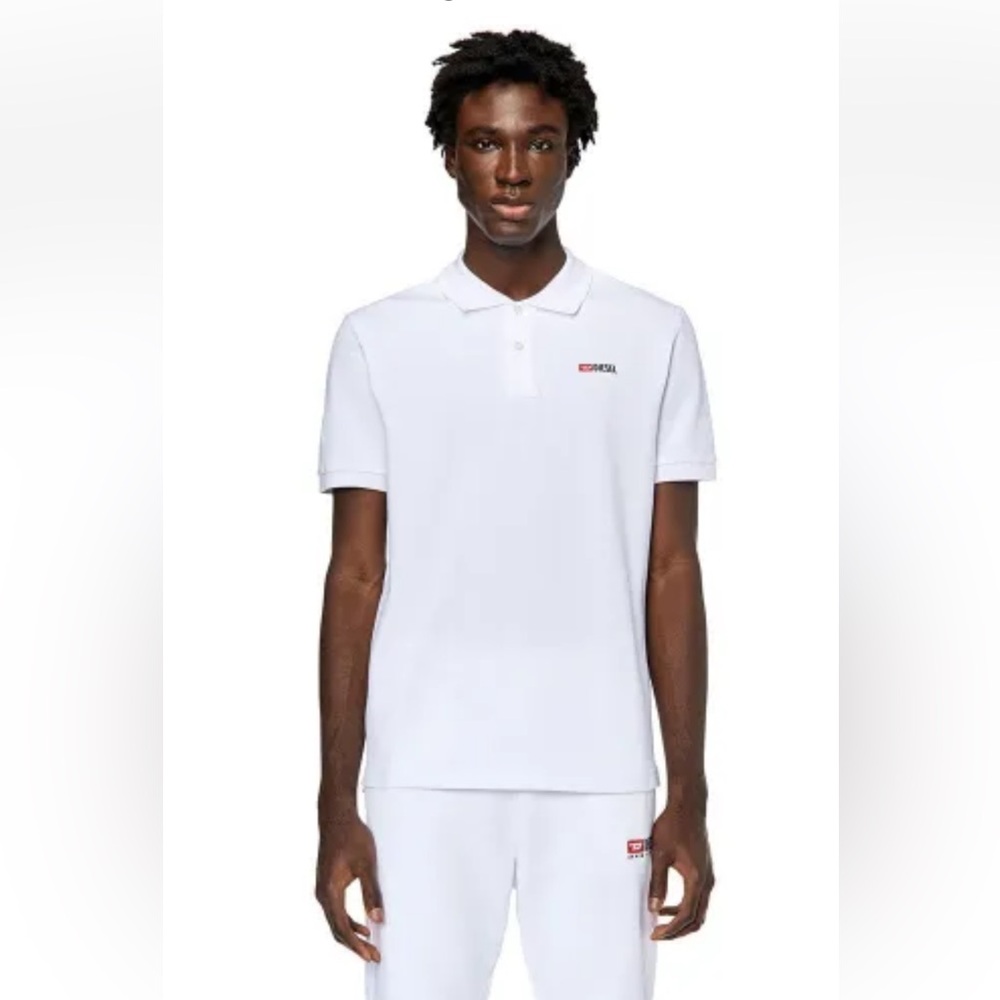 Diesel Men’s Logo 3 Button Polo Shirt 👕